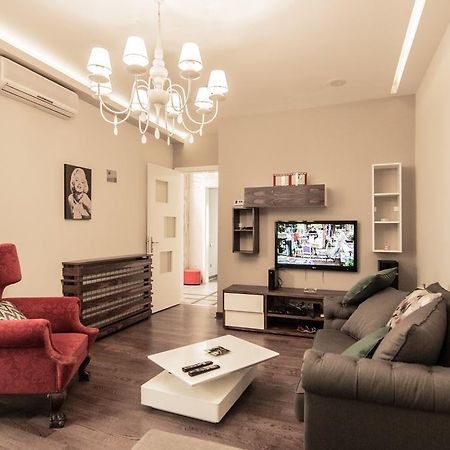 Fiko Center Of Belgrade Apartamento Exterior foto